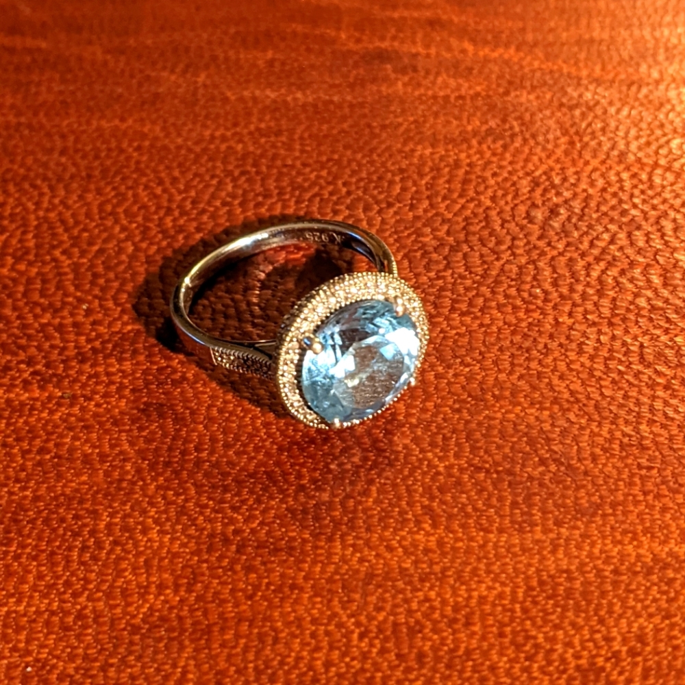 Blue topaz in 925 sterling silver ring.